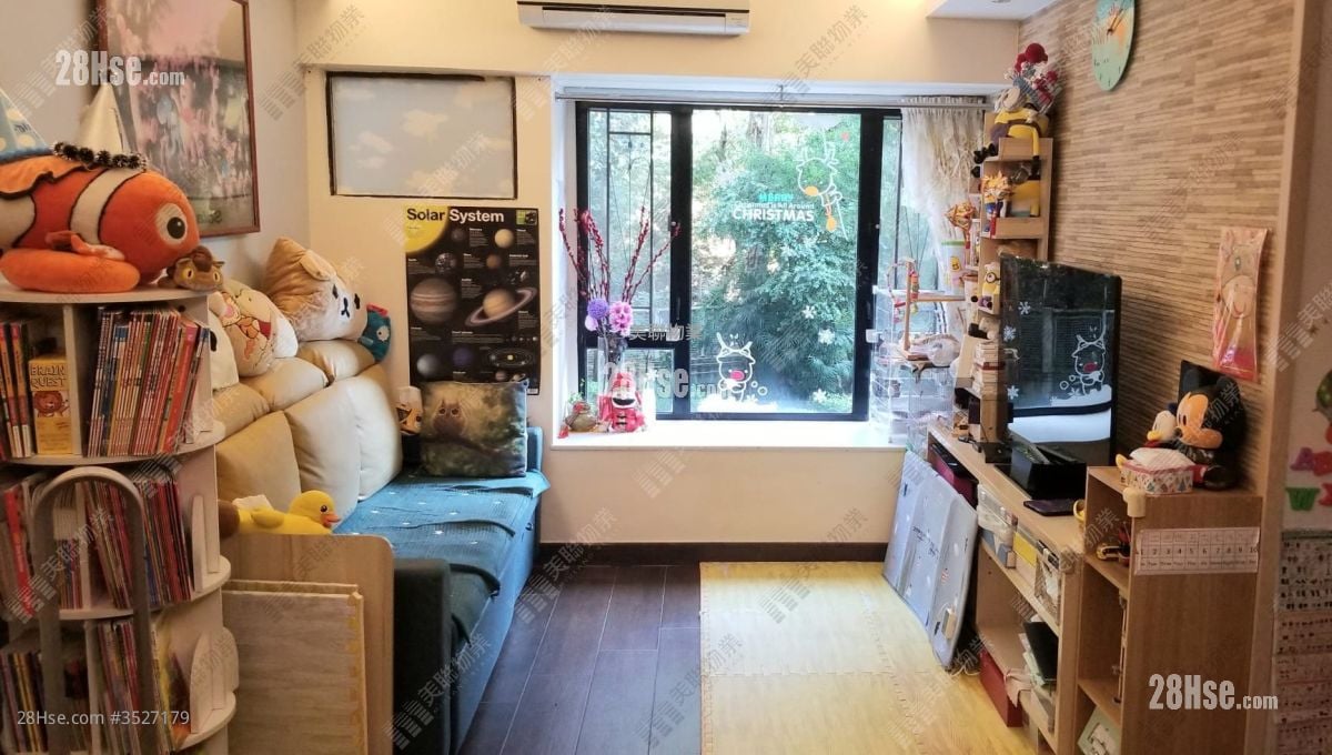 Handsome Court Sell 3 Bedrooms 637 ft² ( 59.2 m² )