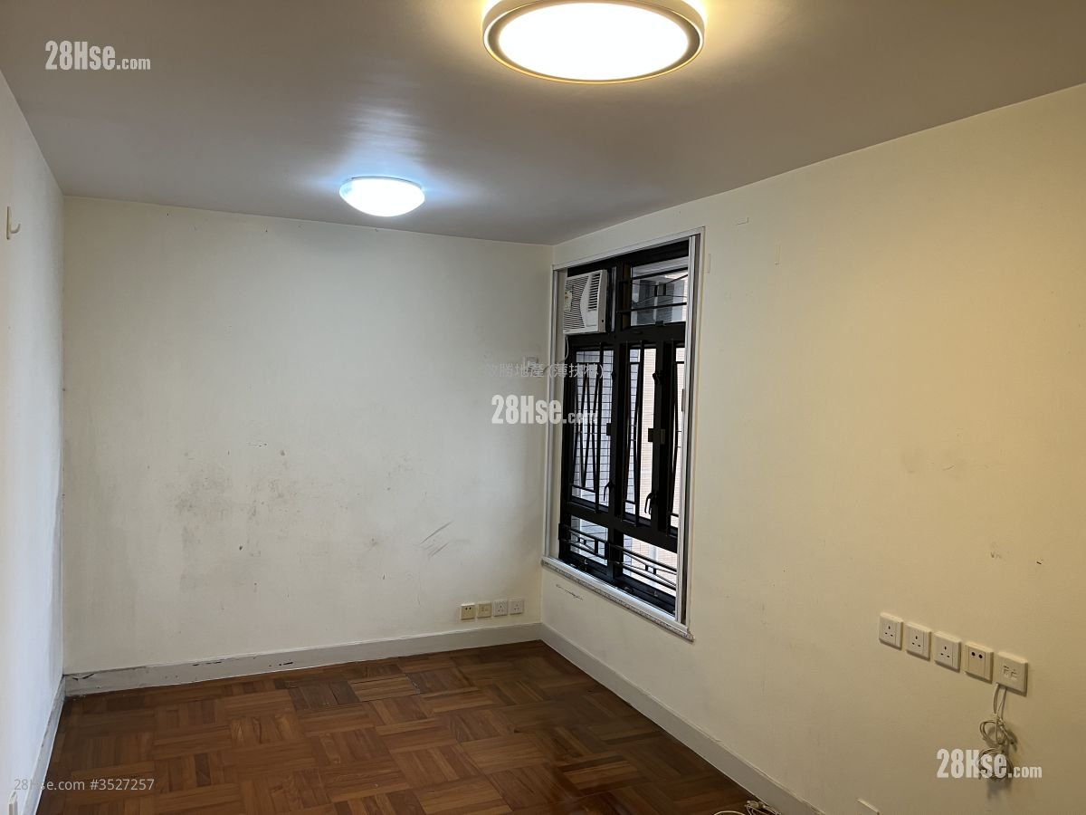 Chi Fu Fa Yuen Rental 2 Bedrooms , 1 Bathroom 439 ft² ( 40.8 m² )