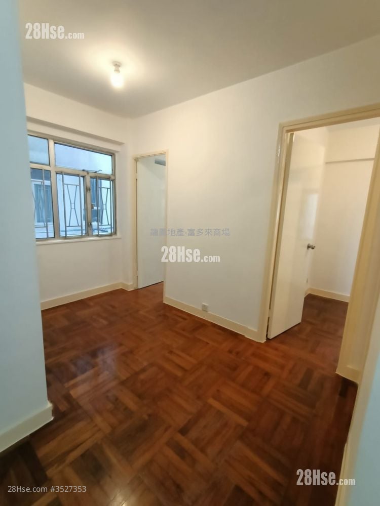 Fu Tor Loy Sun Chuen Rental 2 Bedrooms , 1 Bathroom 352 ft² ( 32.7 m² )
