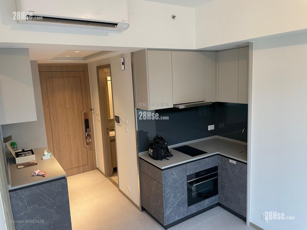 Grand Jeté Rental 1 Bedroom , 1 Bathroom 282 ft² ( 26.2 m² )