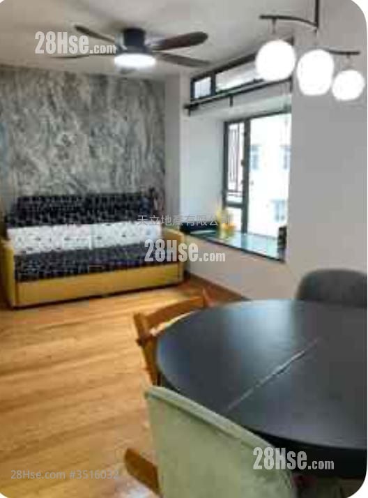 Hollywood Terrace Rental 3 Bedrooms , 2 Bathrooms 756 ft² ( 70.2 m² )