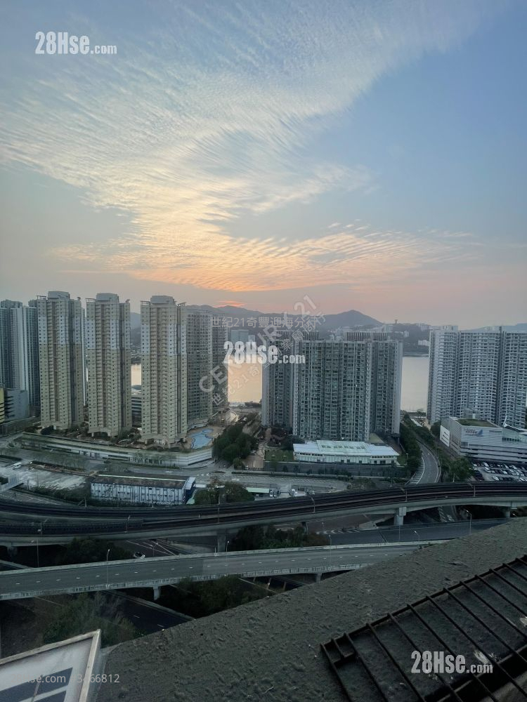 Kam Chun Court Sell 2 Bedrooms , 1 Bathroom 428 ft² ( 39.8 m² )