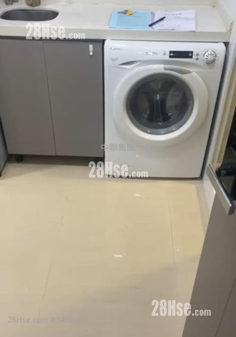 Ming Fong Building Rental 1 Bedroom , 1 Bathroom 130 ft² ( 12.1 m² )