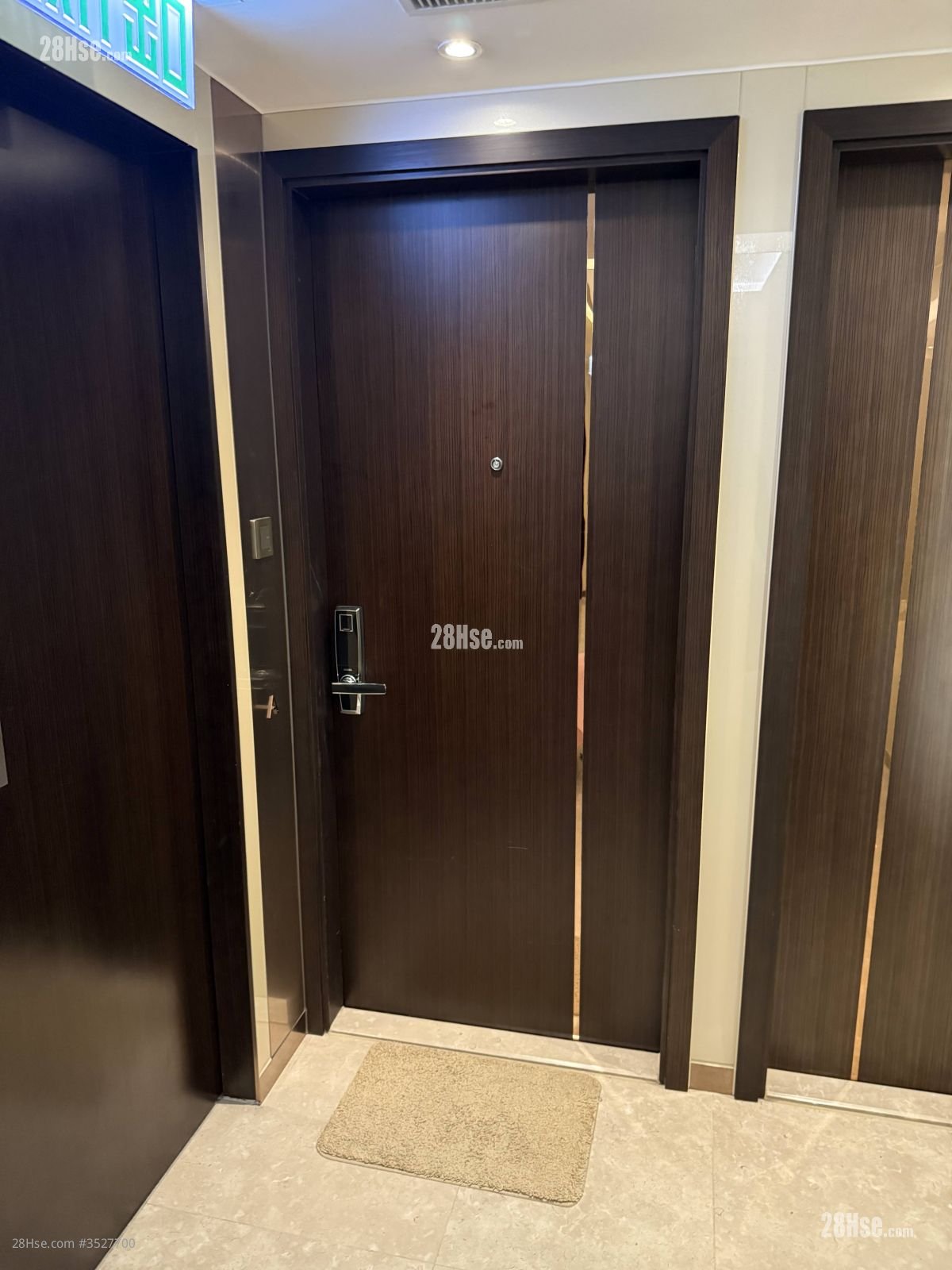 Eivissa Crest Rental Studio , 1 Bathroom 307 ft² ( 28.5 m² )