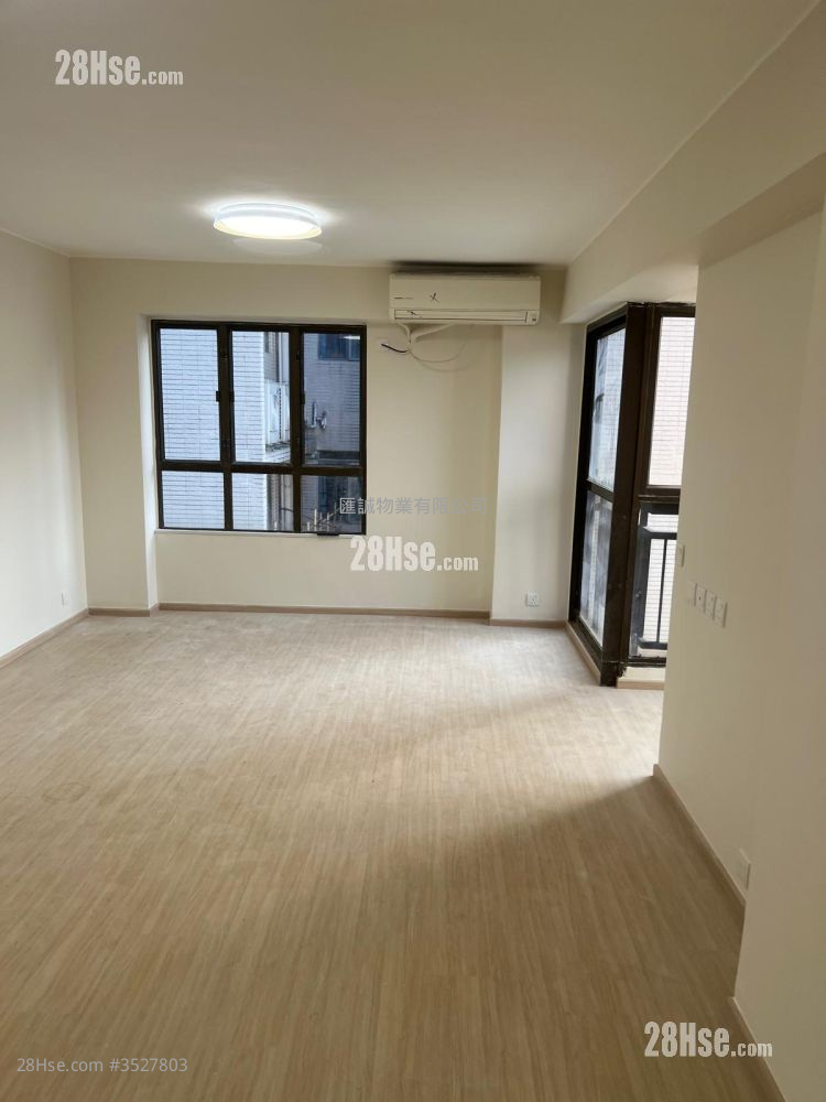 Ming Garden Rental 3 Bedrooms , 1 Bathroom 714 ft² ( 66.3 m² )