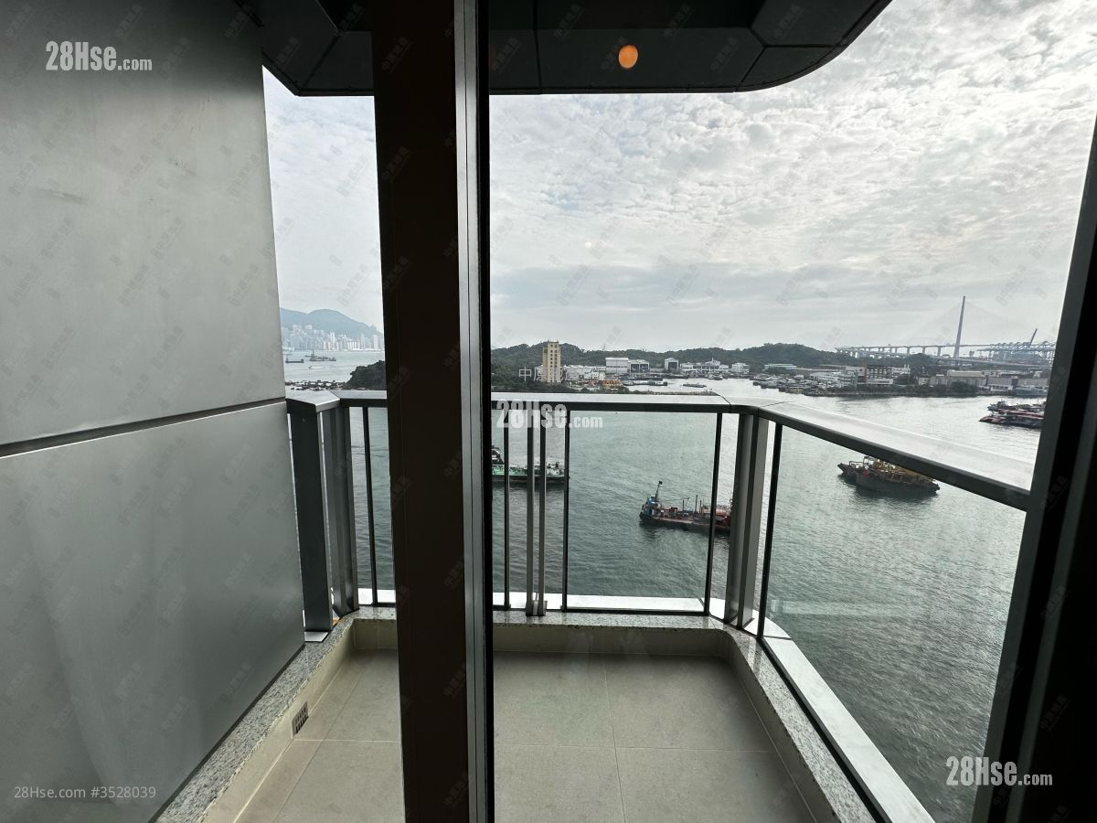 Grand Victoria Rental 3 Bedrooms , 3 Bathrooms 977 ft² ( 90.8 m² )