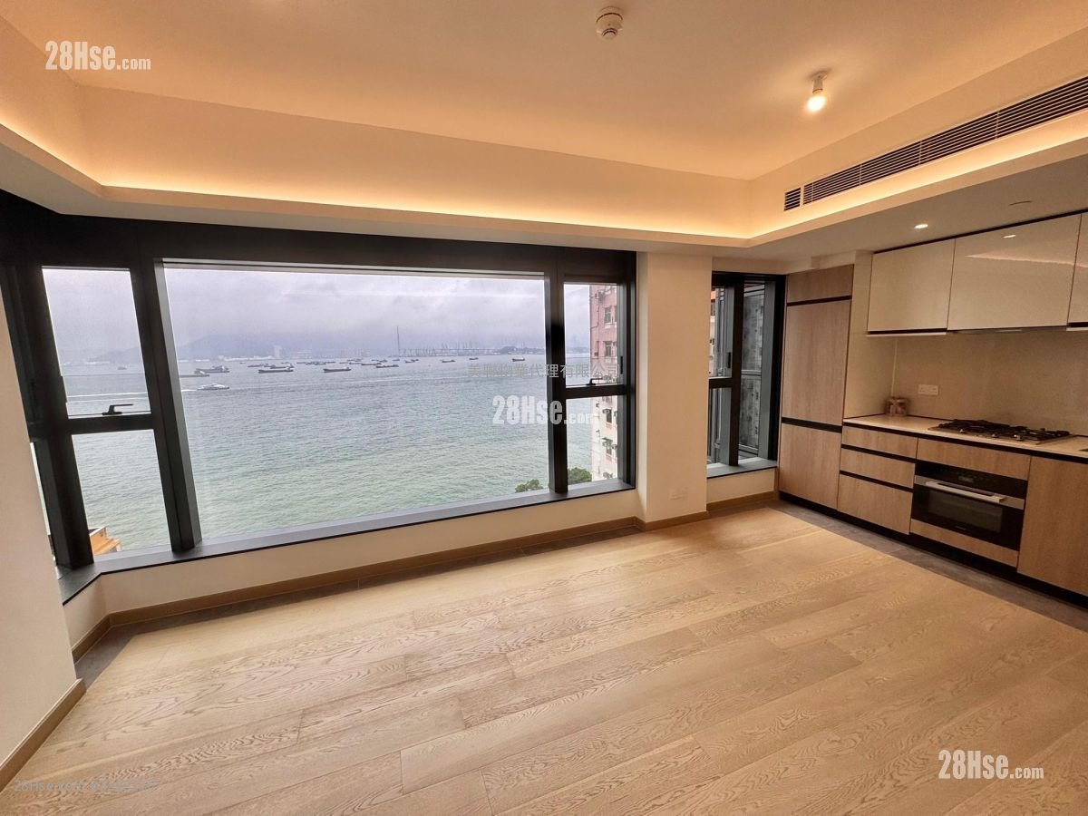 The Highline Rental 2 Bedrooms , 1 Bathroom 524 ft² ( 48.7 m² )