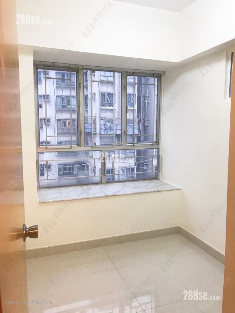 Goodview Garden Rental 2 Bedrooms , 1 Bathroom 309 ft² ( 28.7 m² )