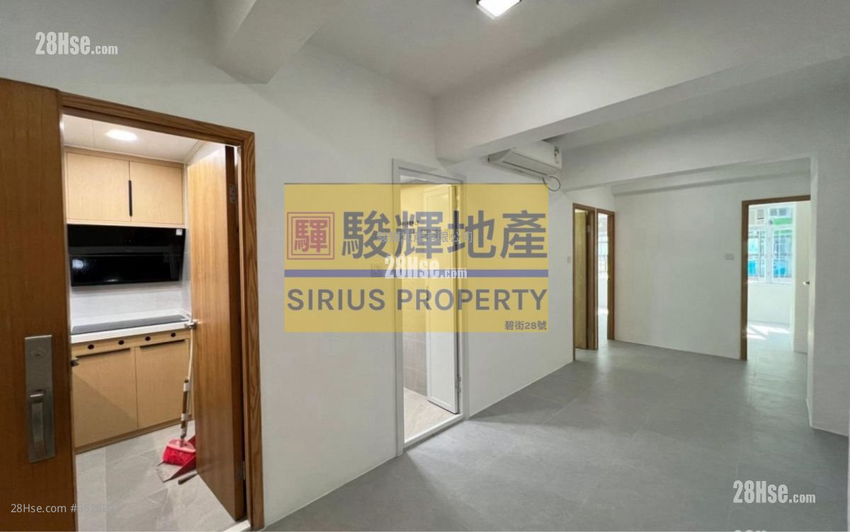 Kwong Fook Building Rental 3 Bedrooms , 1 Bathroom 570 ft² ( 53.0 m² )
