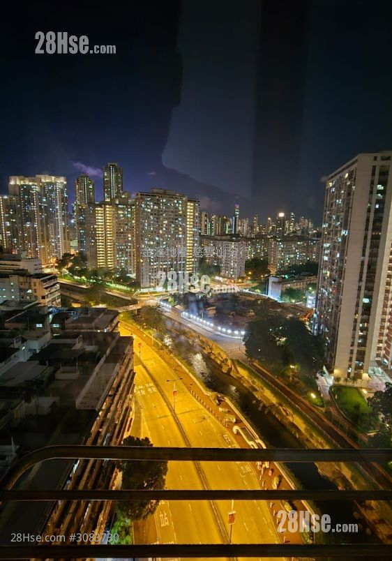 San Po Kong Mansion Rental 2 Bedrooms , 1 Bathroom 295 ft² ( 27.4 m² )