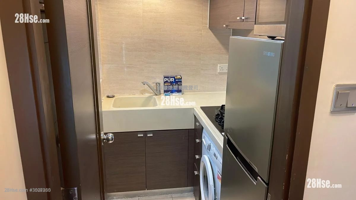 Scenic Horizon Sell 2 Bedrooms , 1 Bathroom 367 ft² ( 34.1 m² )