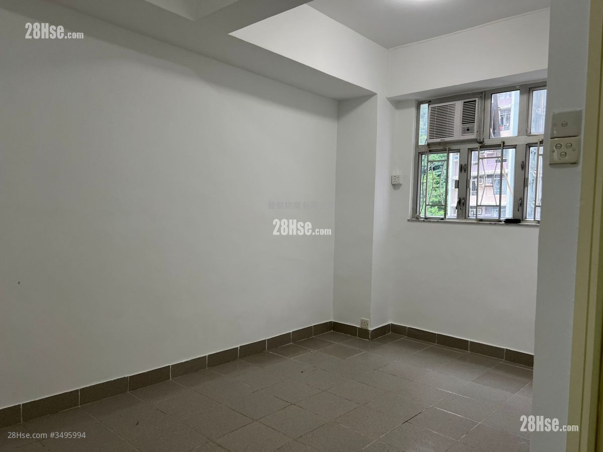 On Yip Building Rental 1 Bedroom , 1 Bathroom 269 ft² ( 25.0 m² )
