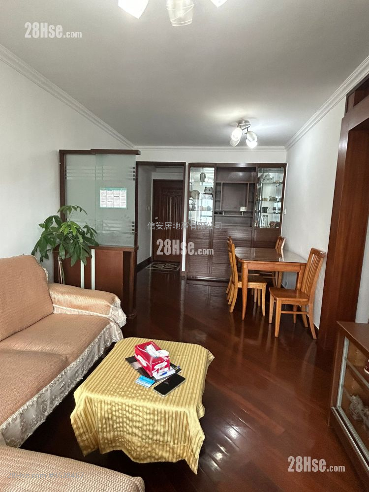 Handsome Court Rental 3 Bedrooms , 2 Bathrooms 639 ft² ( 59.4 m² )