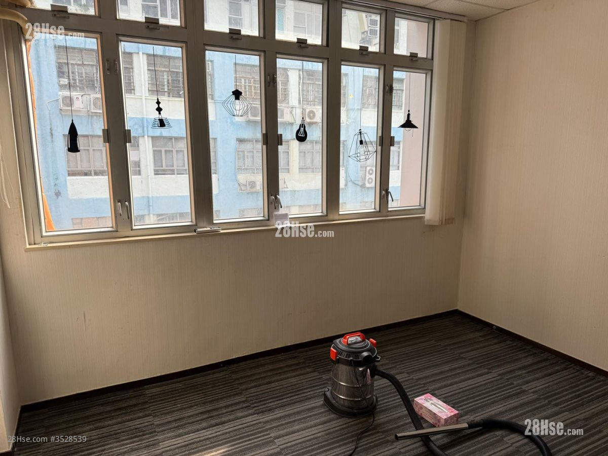 Ping Fai Industrial Building Rental 110 ft² ( 10.2 m² )