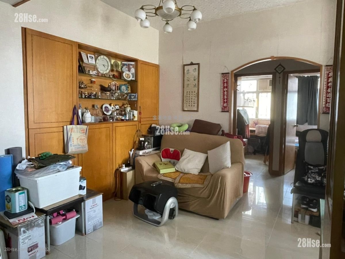 Manning Theatre Building Sell 2 Bedrooms , 1 Bathroom 386 ft² ( 35.9 m² )