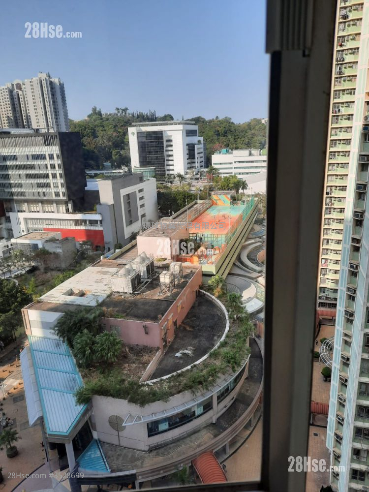 Wo Ming Court Sell 2 Bedrooms , 1 Bathroom 517 ft² ( 48.0 m² )