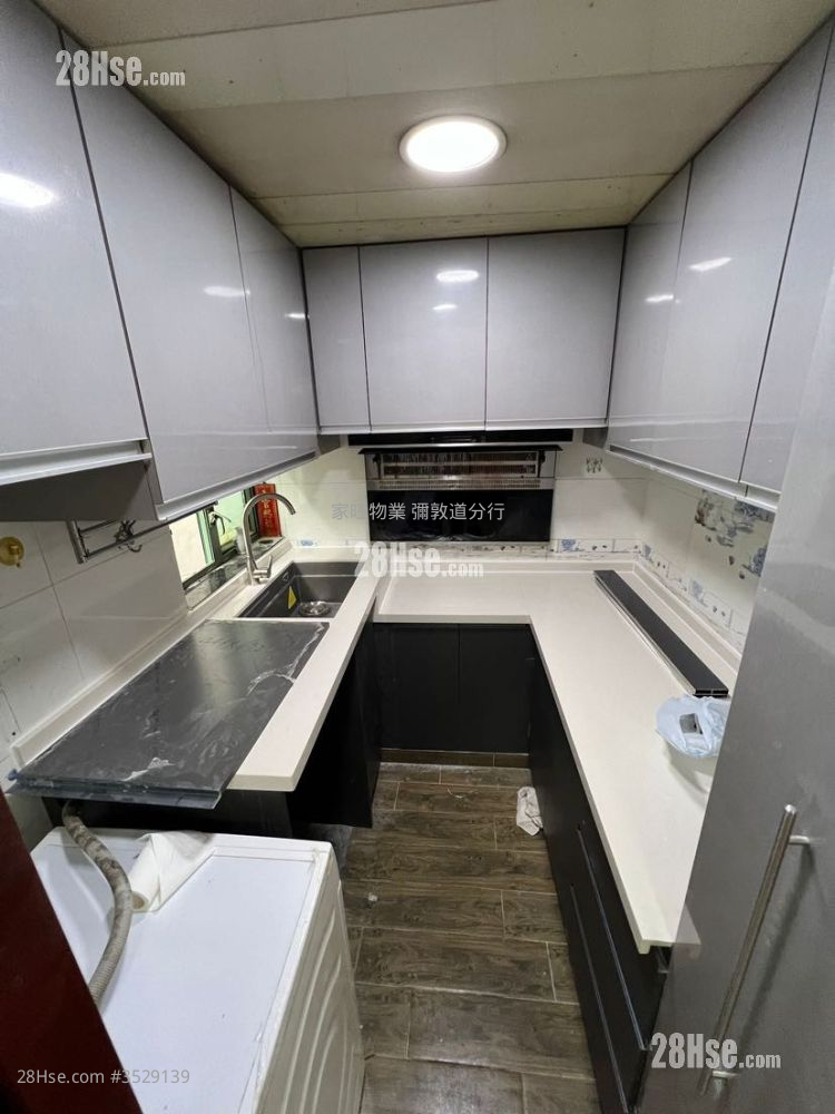 Tai Wah House Rental 3 Bedrooms , 1 Bathroom 485 ft² ( 45.1 m² )
