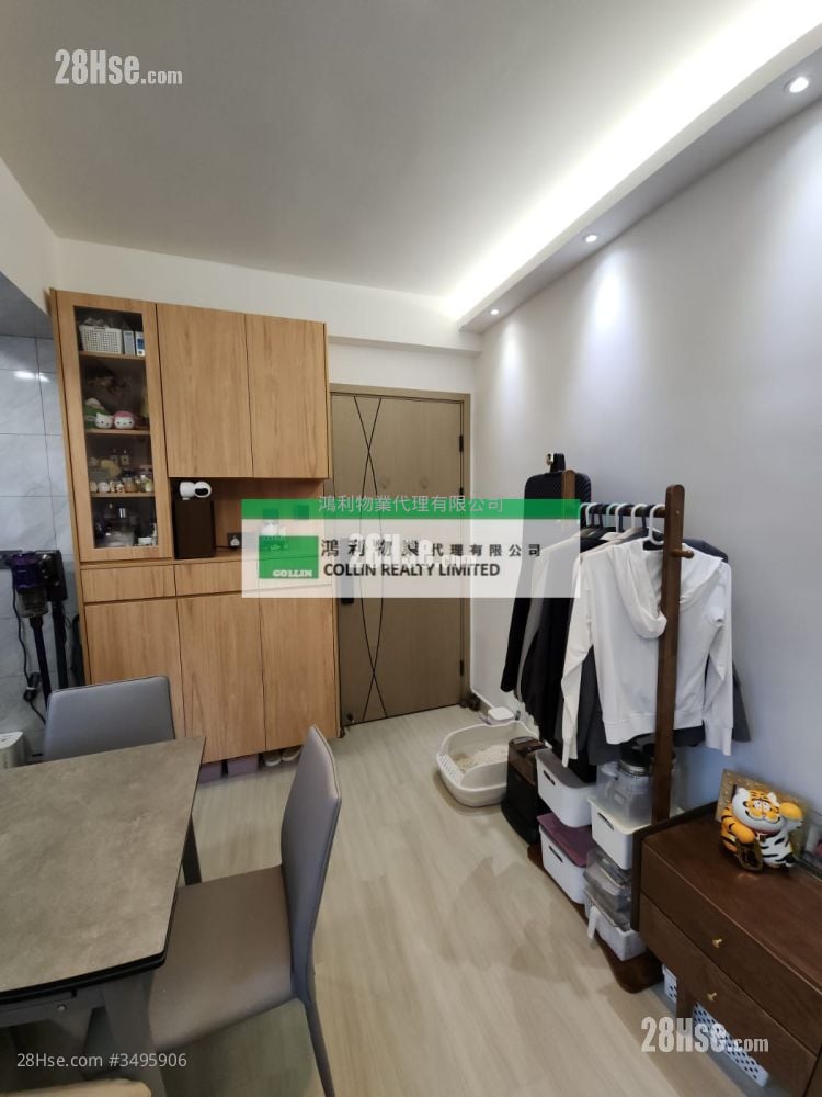 Fulland Court Sell 1 Bedroom , 1 Bathroom 246 ft² ( 22.9 m² )
