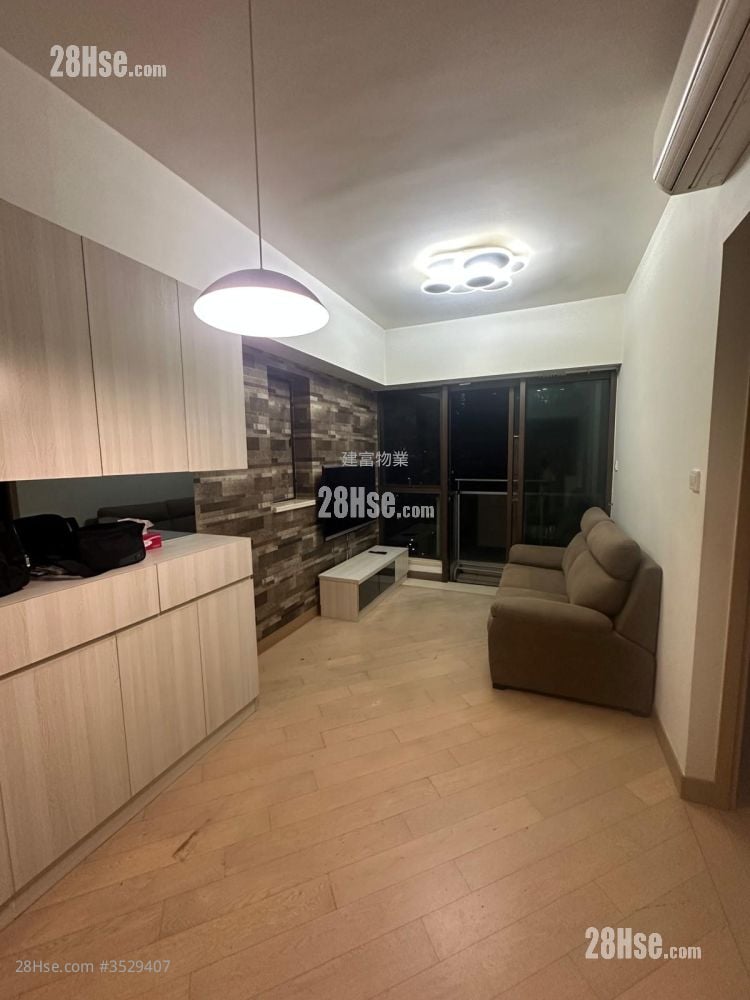 One Regent Place Sell 2 Bedrooms , 1 Bathroom 461 ft² ( 42.8 m² )