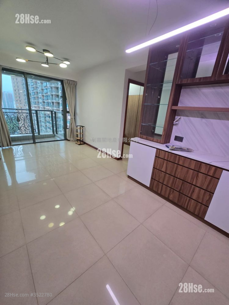 Residence Oasis Rental 2 Bedrooms , 1 Bathroom 509 ft² ( 47.3 m² )