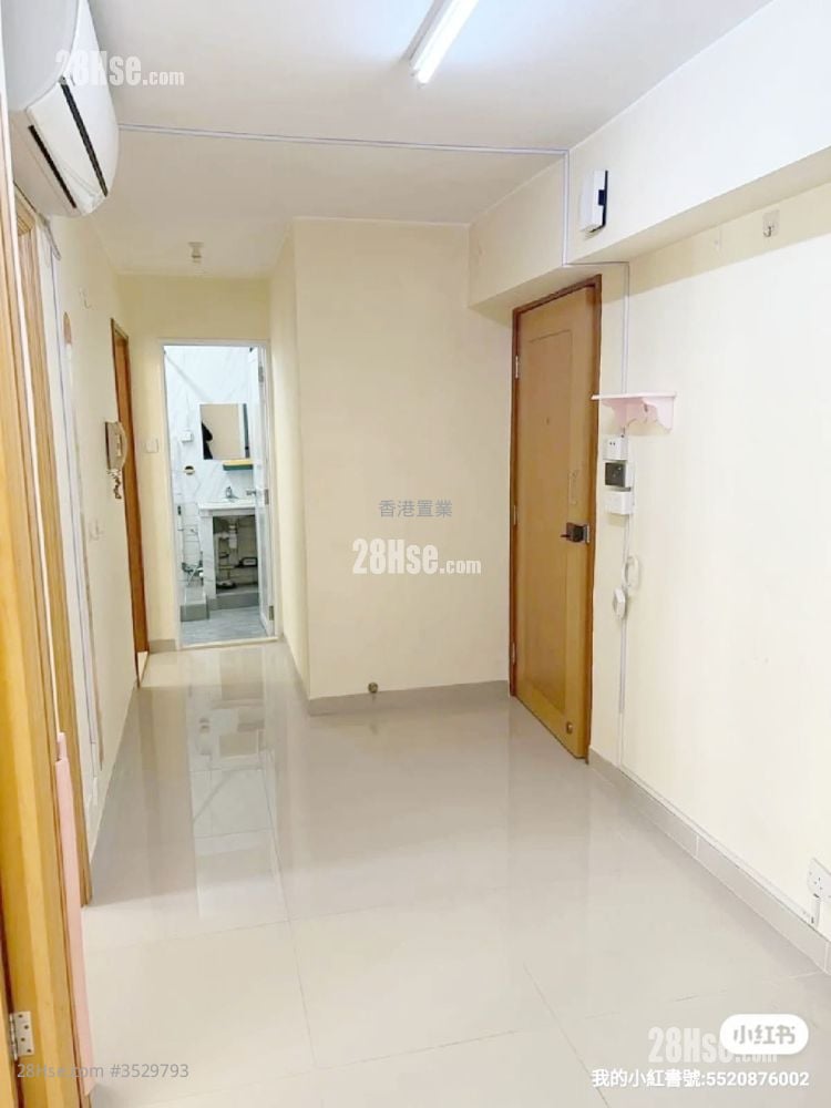 Tin Ma Court Rental 2 Bedrooms , 1 Bathroom 338 ft² ( 31.4 m² )
