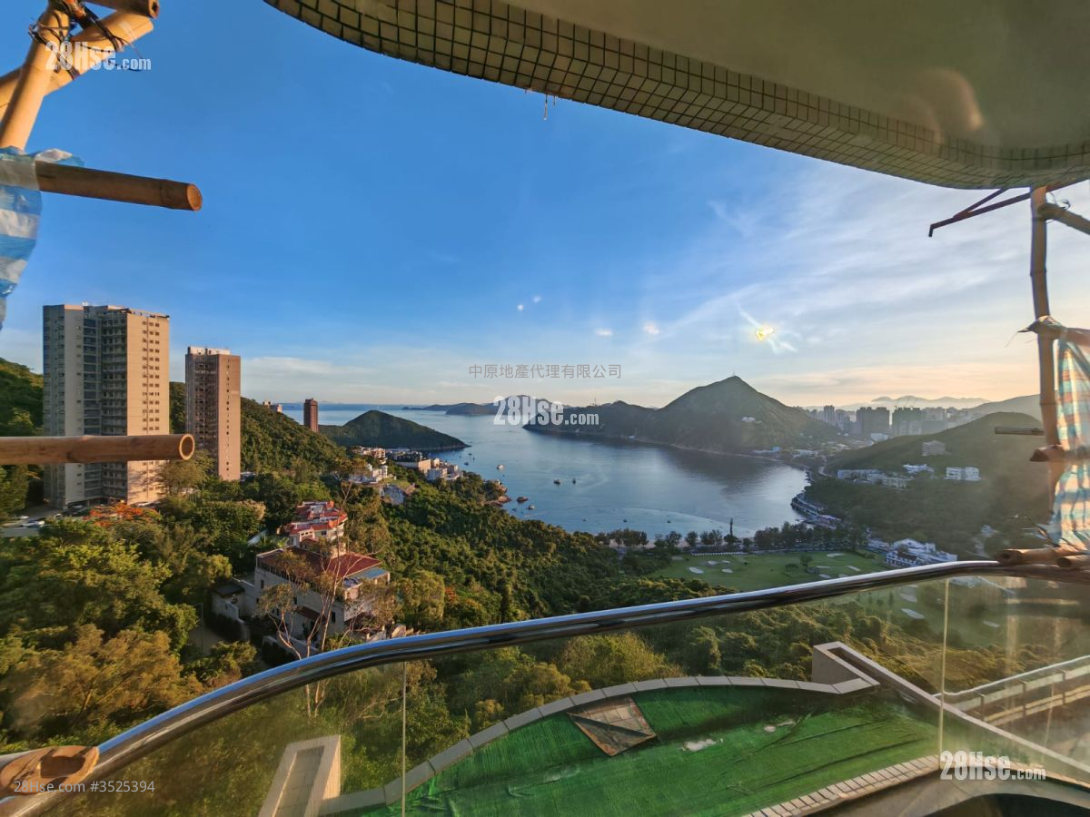 Repulse Bay Rd 37 Rental 3 Bedrooms , 2 Bathrooms 1,227 ft² ( 114.0 m² )
