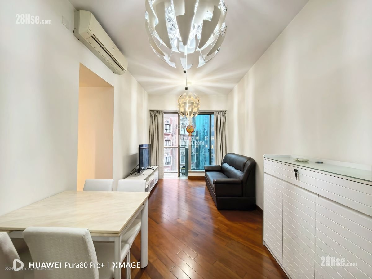 The Avenue Rental 3 Bedrooms , 1 Bathroom 658 ft² ( 61.1 m² )