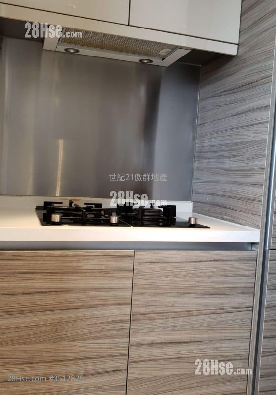 Billionnaire Avant Rental 3 Bedrooms , 2 Bathrooms 621 ft² ( 57.7 m² )