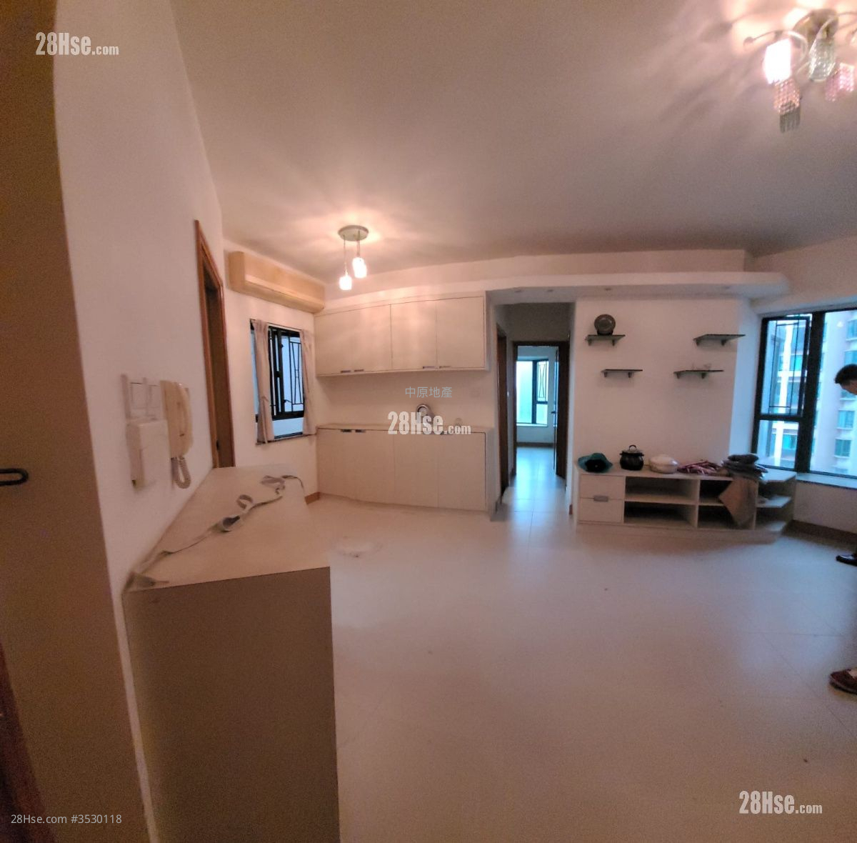 Villa Esplanada Sell 2 Bedrooms , 2 Bathrooms 531 ft² ( 49.3 m² )