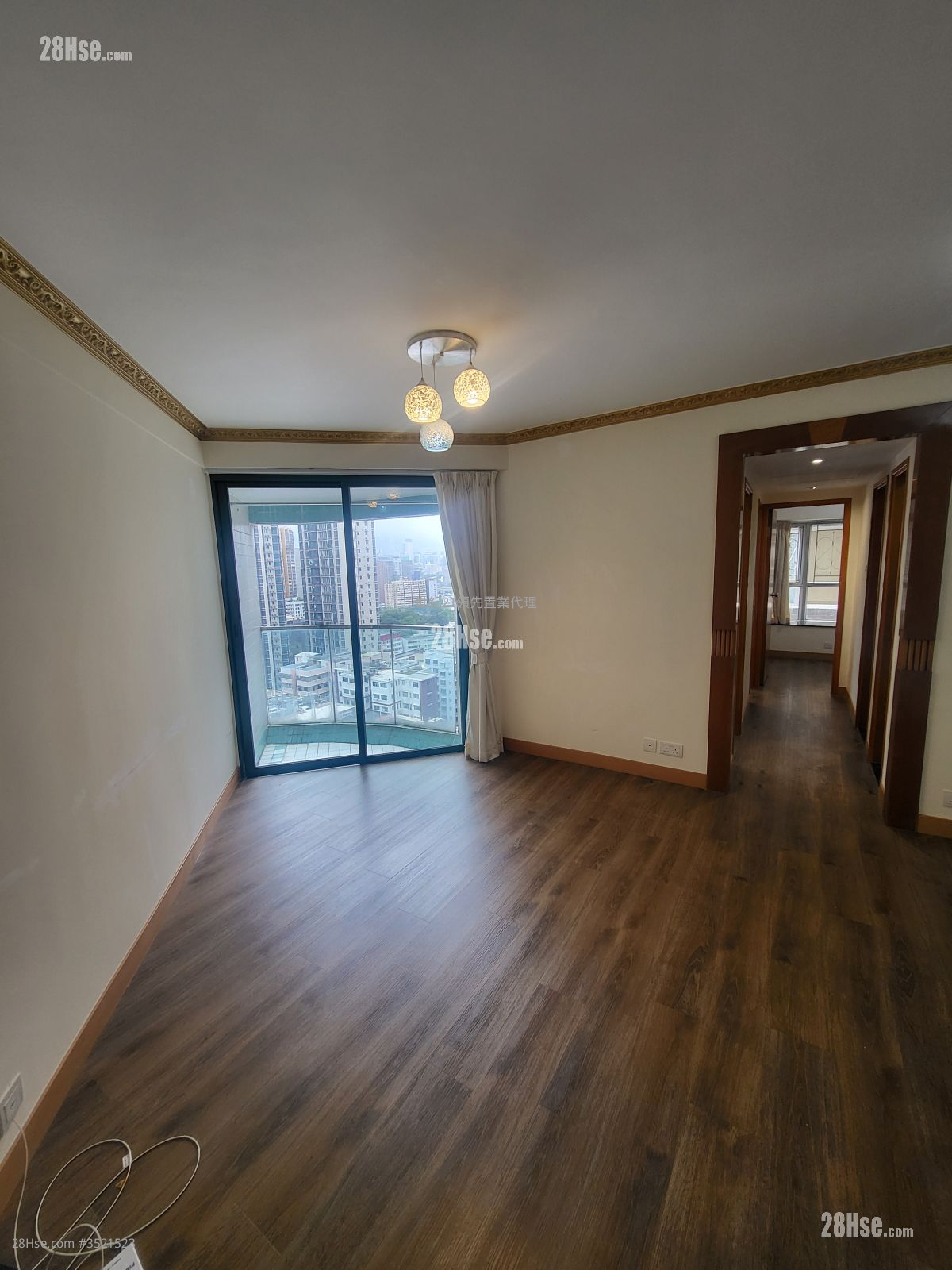 Bailey Garden Rental 3 Bedrooms , 2 Bathrooms 501 ft² ( 46.5 m² )