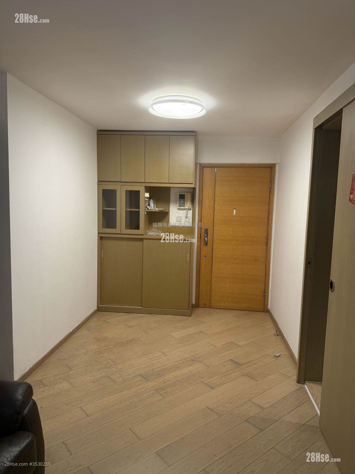 Harbour Place Rental 2 Bedrooms , 1 Bathroom 432 ft² ( 40.1 m² )