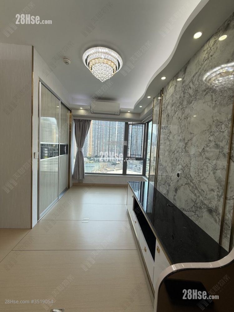 Aurora Rental 1 Bathroom 242 ft² ( 22.5 m² )