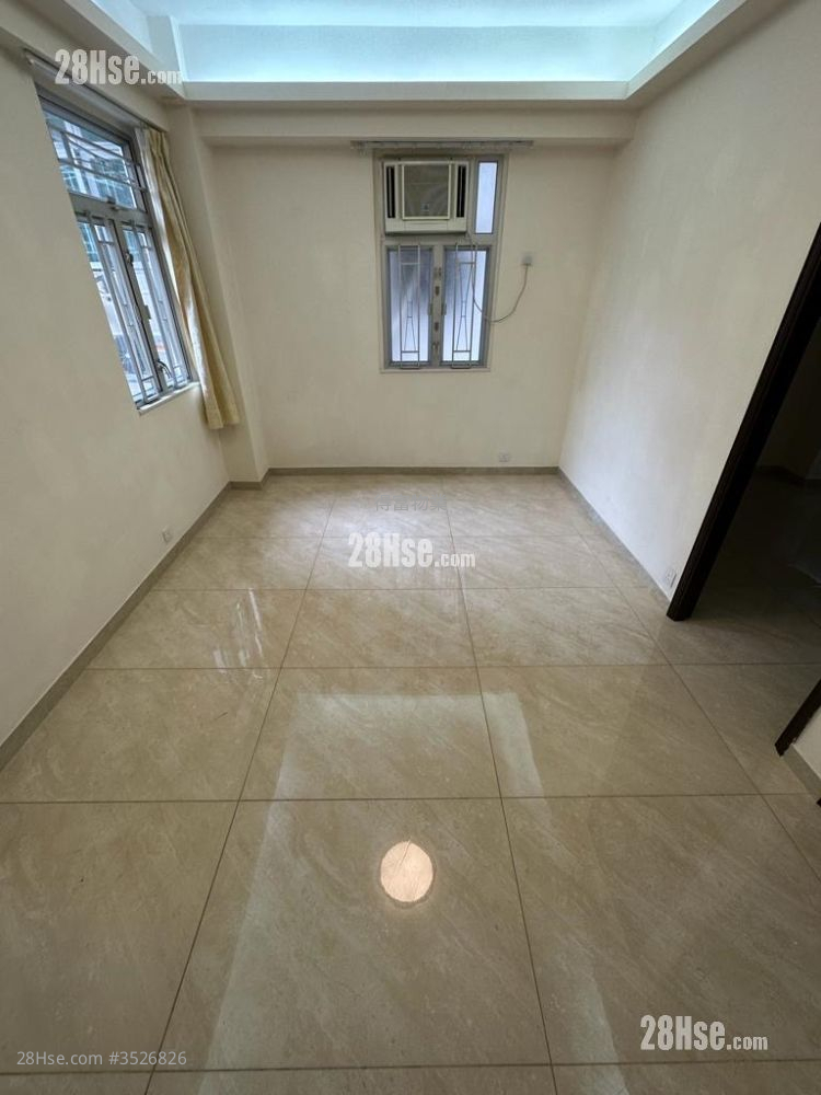 Hang Moon Building Rental 2 Bedrooms , 1 Bathroom 409 ft² ( 38.0 m² )