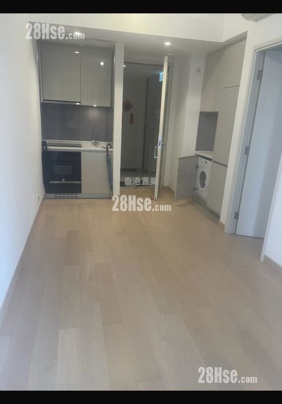 Monterey Sell 1 Bedroom , 1 Bathroom 365 ft² ( 33.9 m² )