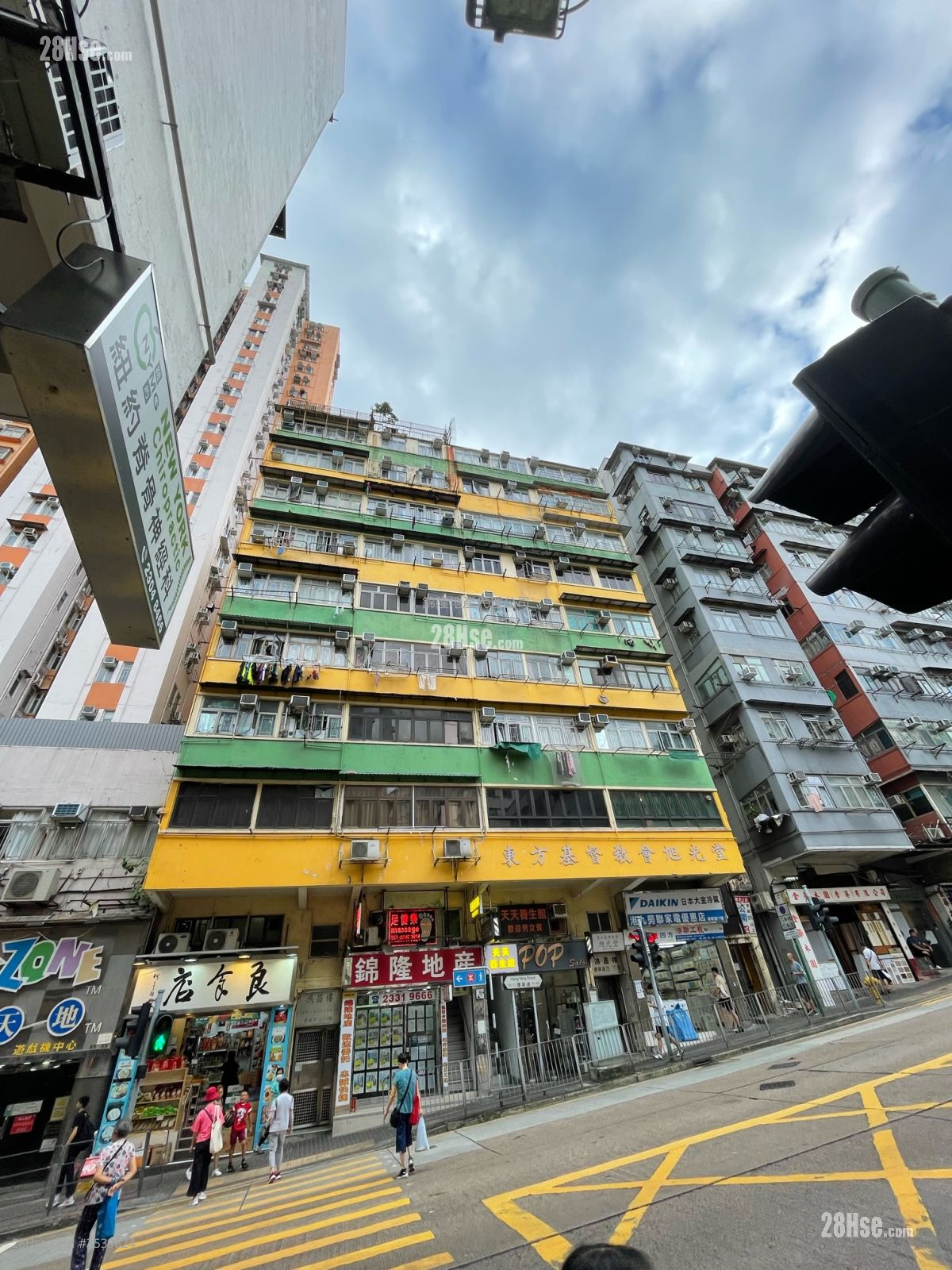 Hung Cheong House Sell 3 Bedrooms , 3 Bathrooms 580 ft² ( 53.9 m² )