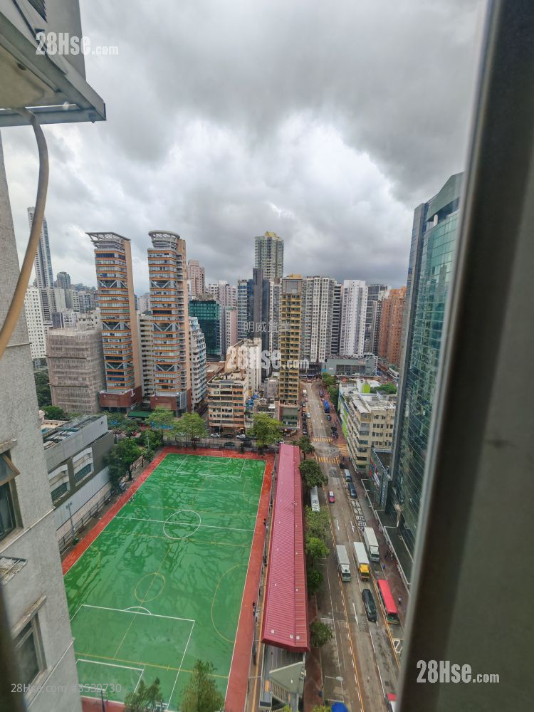 Tak Bo Building Rental 4 Bedrooms 448 ft² ( 41.6 m² )