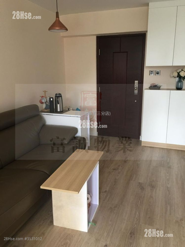 Hing Tin Estate Sell 2 Bedrooms 381 ft² ( 35.4 m² )