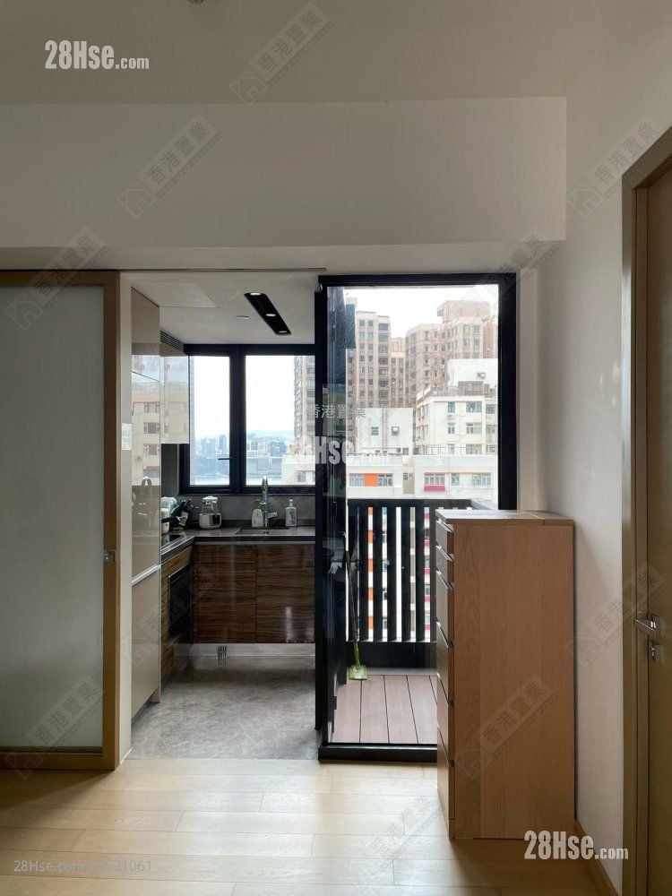 The Hemispheres Sell 2 Bedrooms , 1 Bathroom 485 ft² ( 45.1 m² )
