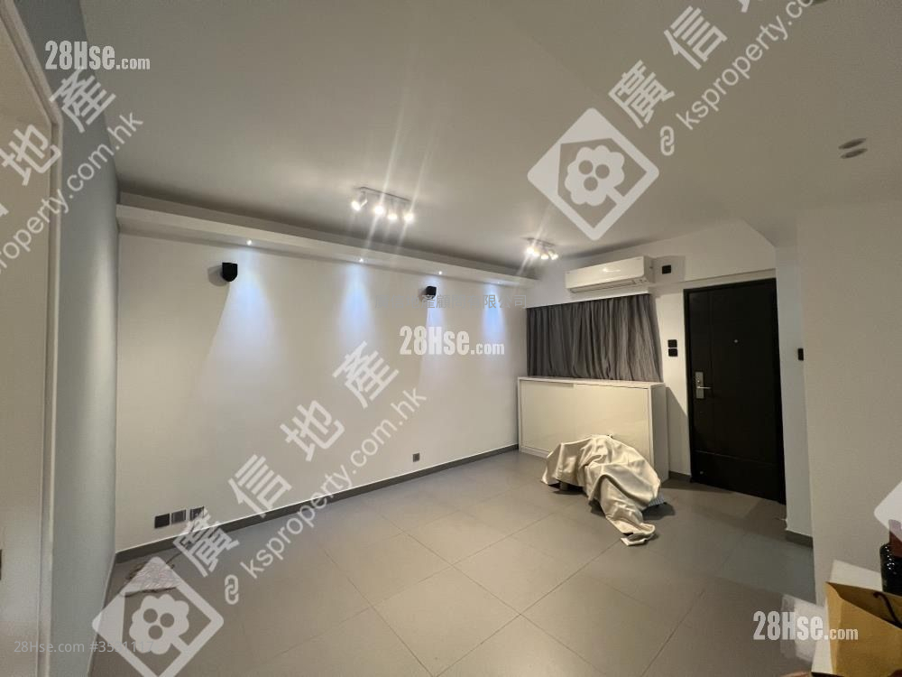 Pacific Building Rental 2 Bedrooms , 1 Bathroom 513 ft² ( 47.7 m² )