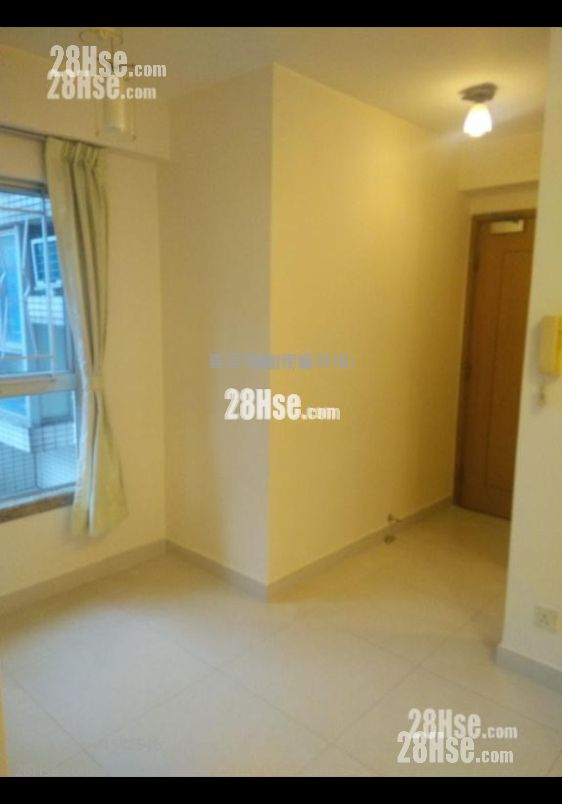 Peaceful Mansion Rental 340 ft² ( 31.6 m² )
