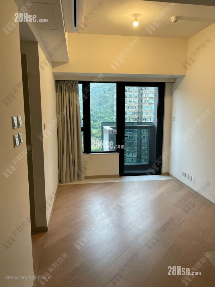 Mount Regency Sell 2 Bedrooms , 1 Bathroom 386 ft² ( 35.9 m² )