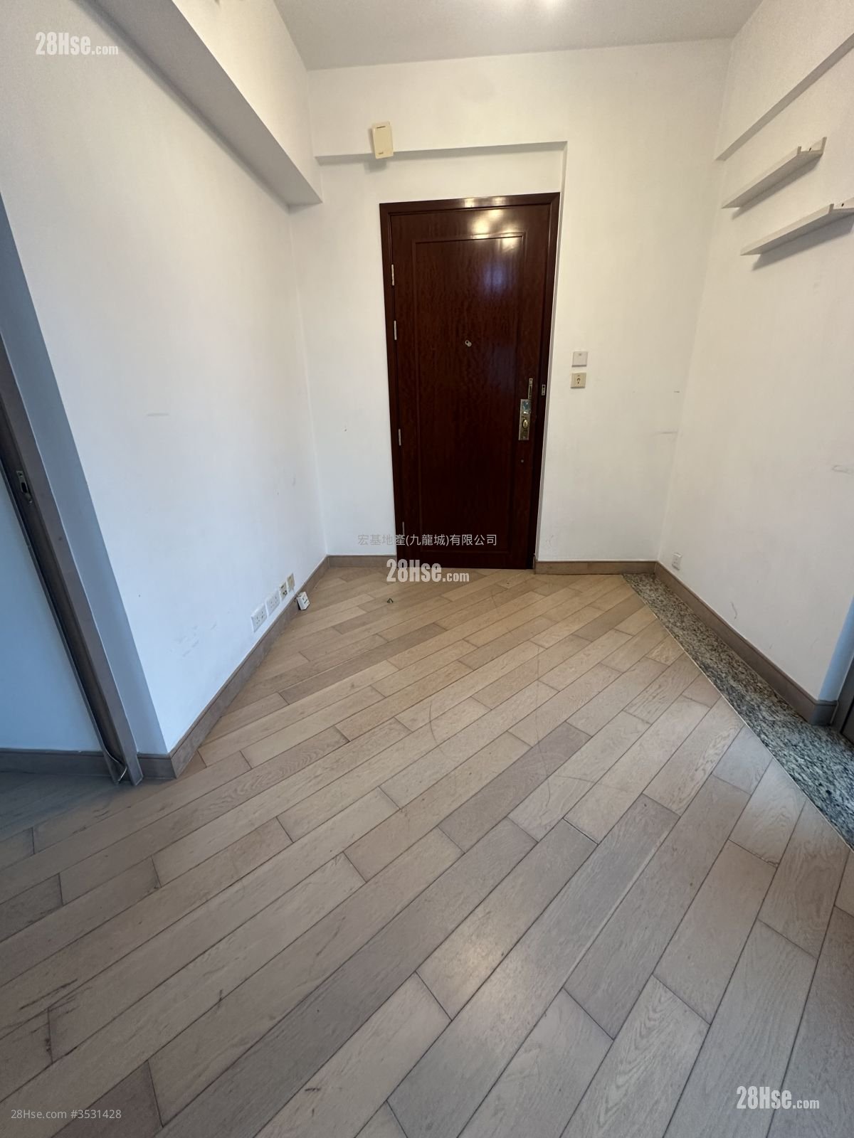 The Avery Rental 1 Bedroom 306 ft² ( 28.4 m² )