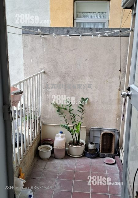 Verbena Heights Sell 2 Bedrooms , 1 Bathroom 565 ft² ( 52.5 m² )
