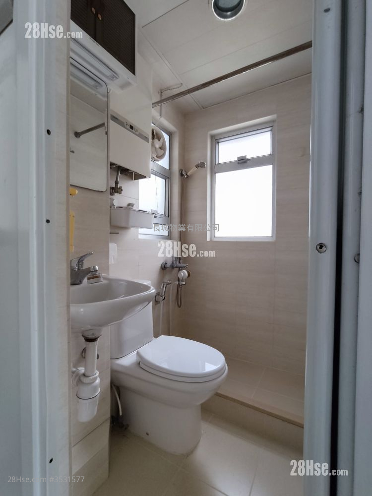 Grandview Court Sell 1 Bathroom 198 ft² ( 18.4 m² )