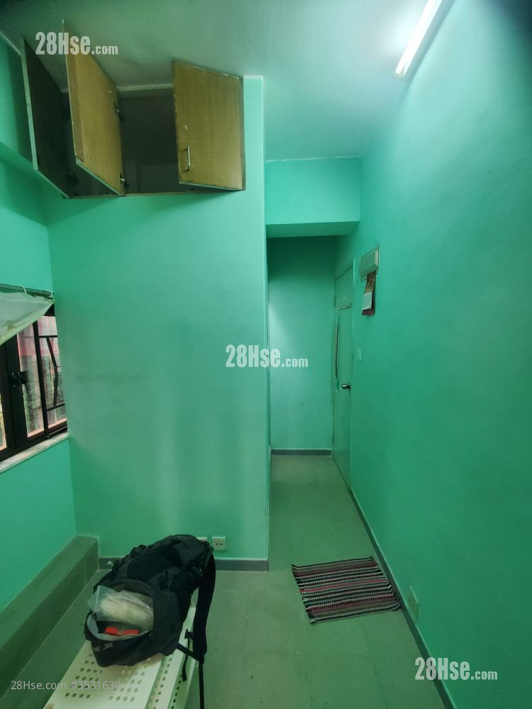 310-312 Hennessy Road Rental 80 ft² ( 7.4 m² )
