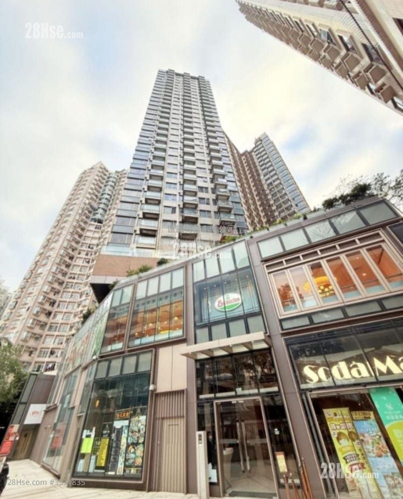 Upper East Rental Studio , 1 Bathroom 241 ft² ( 22.4 m² )