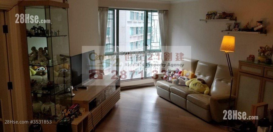 Goldwin Heights Sell 3 Bedrooms , 2 Bathrooms 776 ft² ( 72.1 m² )