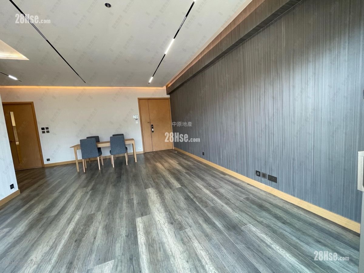 Kadoorie Hill Sell 3 Bedrooms 1,102 ft² ( 102.4 m² )