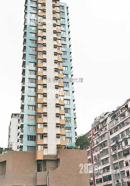 One Elegance Sell 2 Bedrooms , 1 Bathroom 453 ft² ( 42.1 m² )