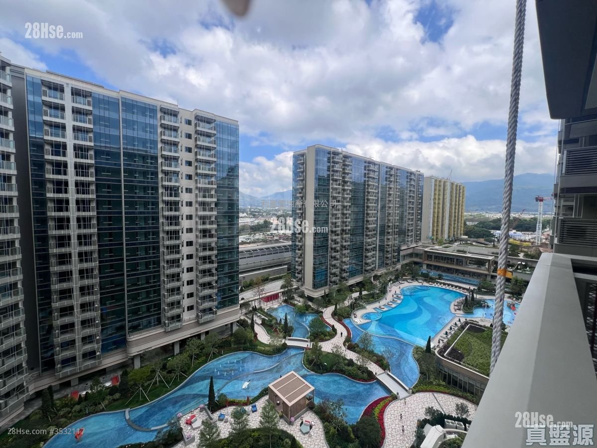 Grand Mayfair  Sell 2 Bedrooms 464 ft² ( 43.1 m² )